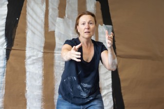 Tanzperformance von Ursula Beiler